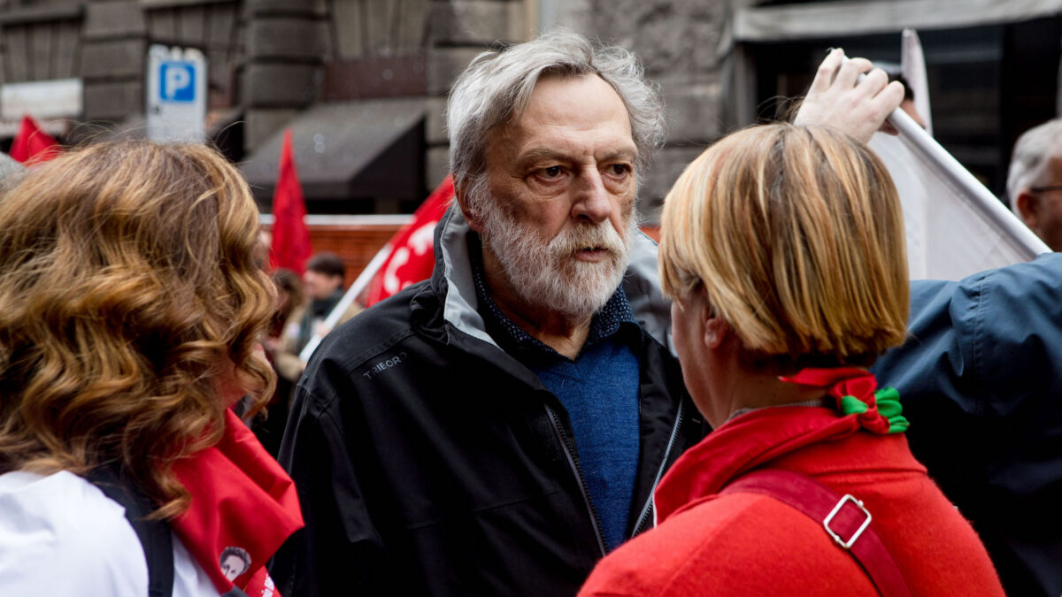 Calabria, Conte: “Mi assumo io la responsabilità”. Arriva Gino Strada: “Ringrazio il governo per la stima”