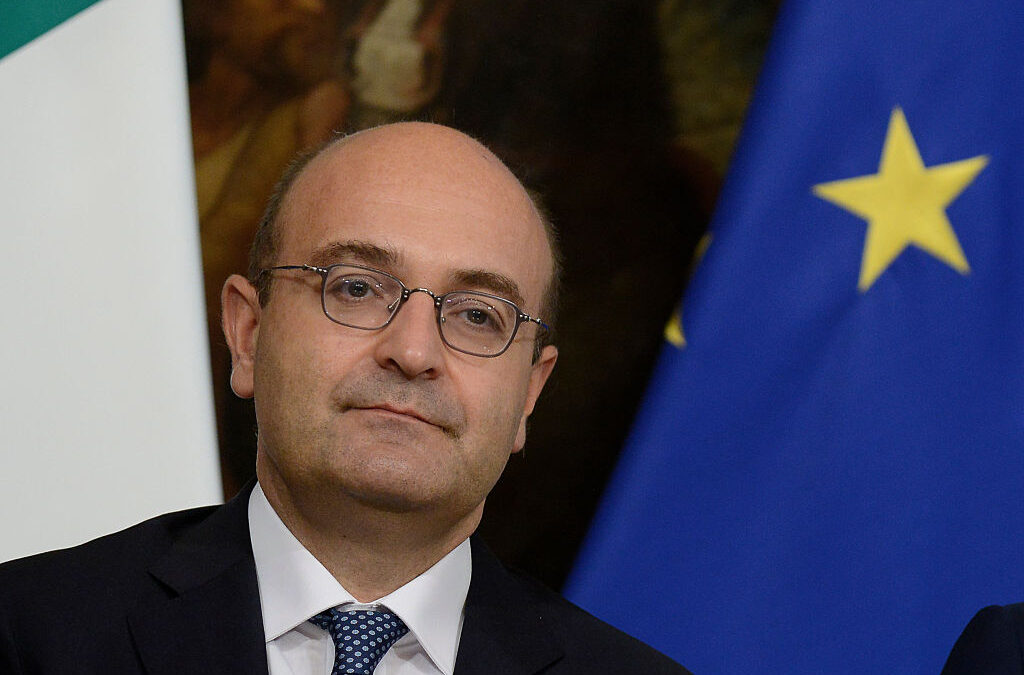 Misiani (viceministro Economia): “Dire la verità agli italiani, crisi durerà molti mesi”