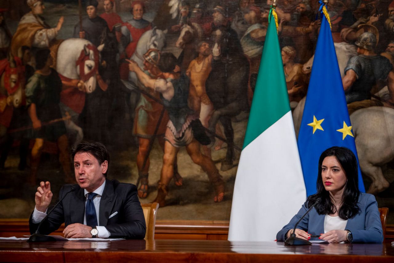 Scuole aperte dal 7 gennaio? È scontro nella maggioranza