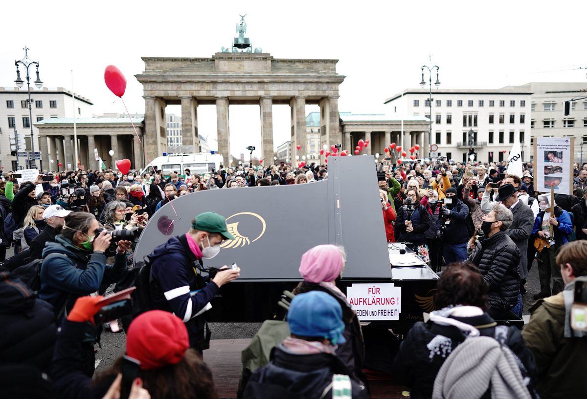 Germania: arresti durante la manifestazione contro le restrizioni anti-Covid