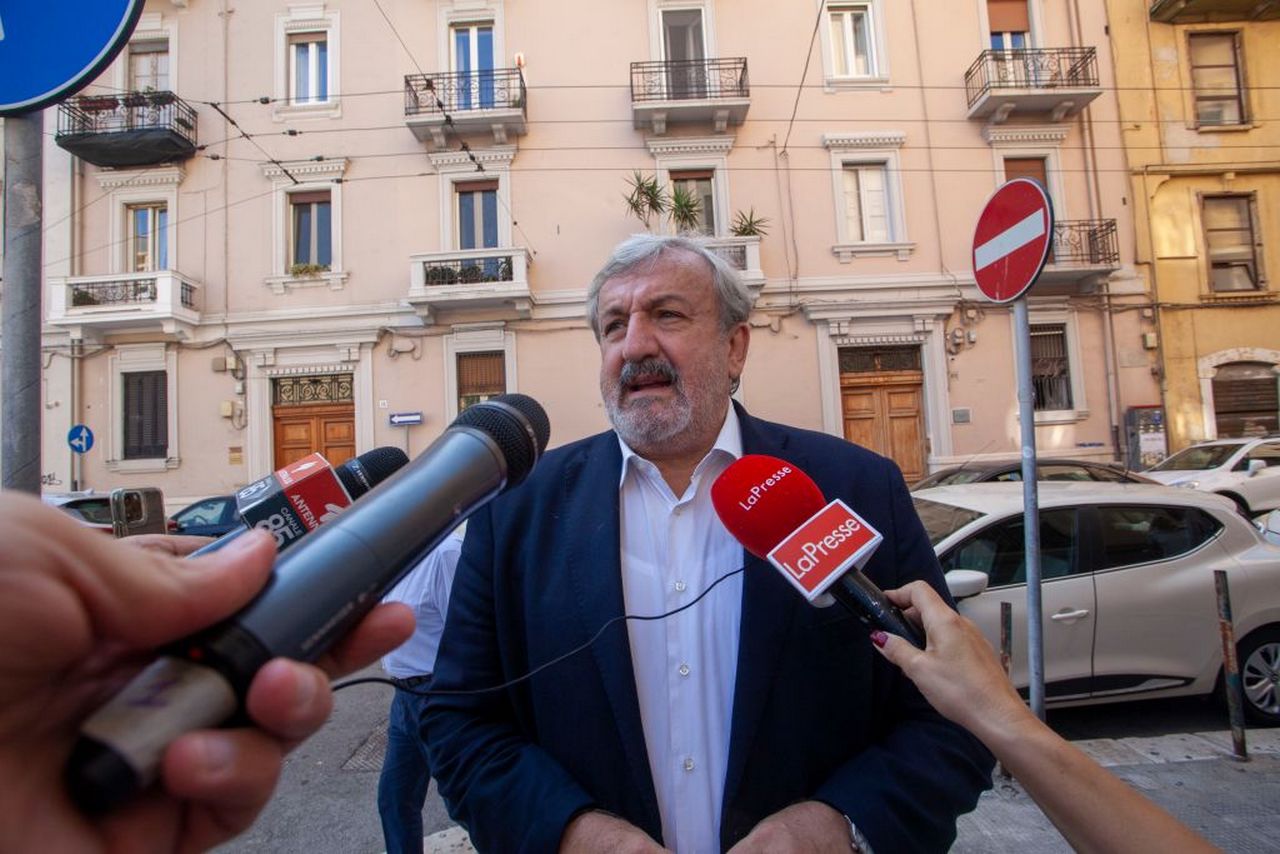 Zone rosse: Calabria, Lombardia e Piemonte fino al 3 dicembre, “salve” Puglia e Sicilia