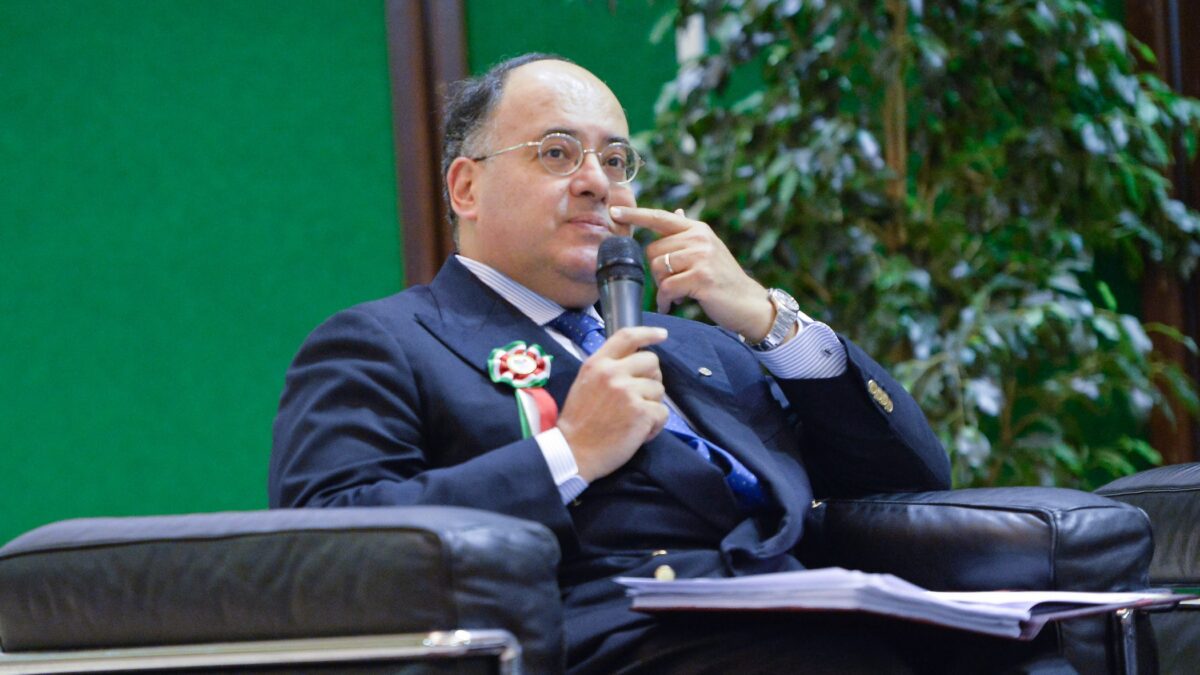 Calabria, i legali del neo commissario alla Sanità Gaudio: “Il rettore non aveva ruoli nei concorsi”