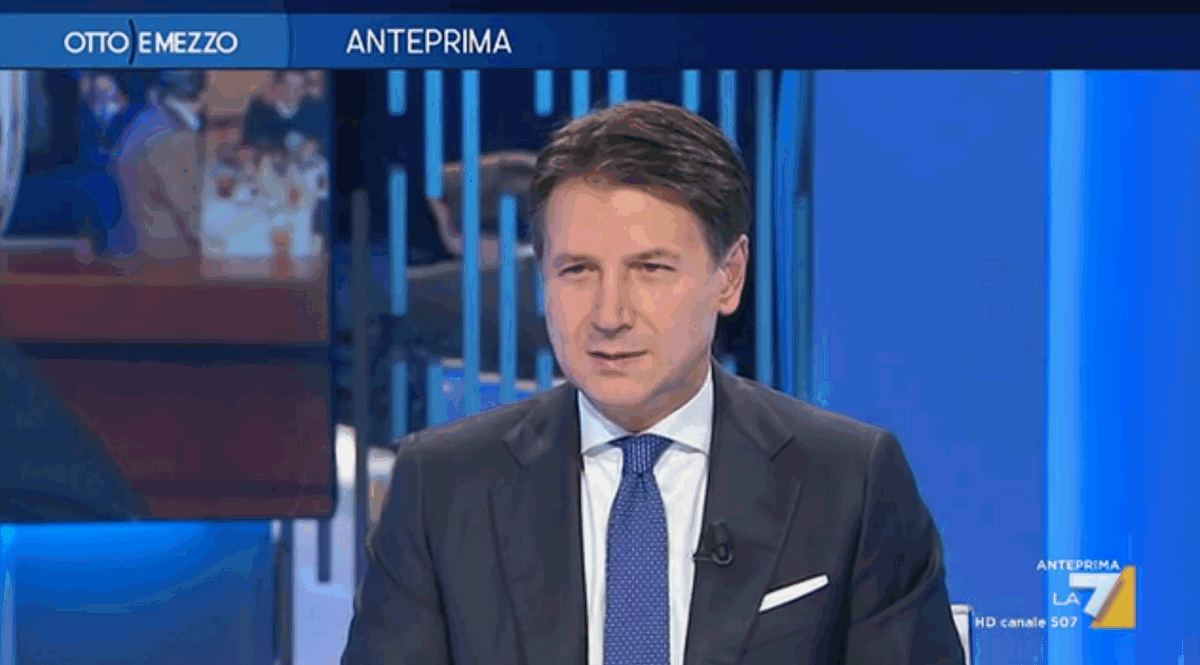 La tosse di Giuseppe Conte a Otto e mezzo e la spiegazione della Gruber