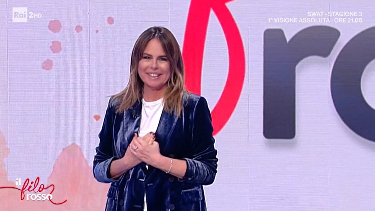 Il Filo Rosso si rivolge a tanti (troppi) target: il talk show manca di “identità anagrafica”