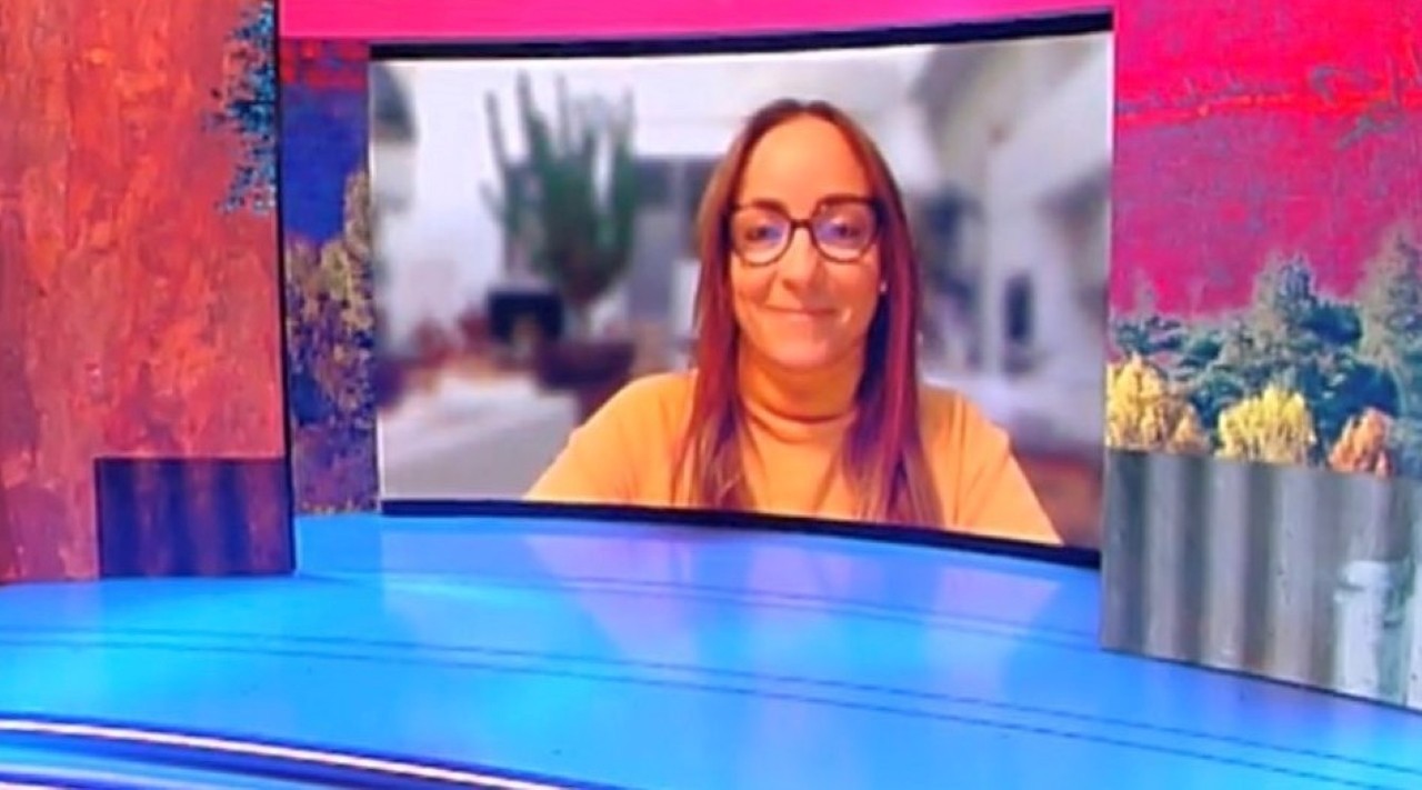 Camila Raznovich conduce Kilimangiaro da casa: “È stata una brutta settimana, ma sono in miglioramento”