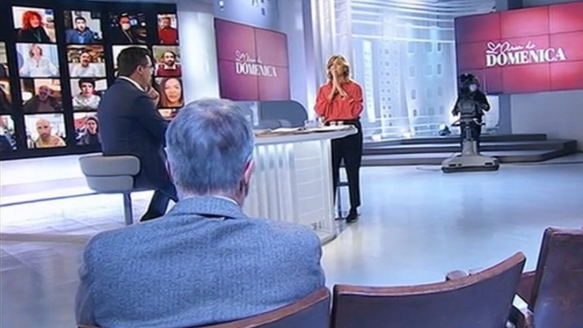L’aria che tira, Myrta Merlino si assenta il lunedì e/o il venerdì per L’aria di domenica. Al suo posto Francesco Magnani