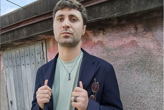 Le Larve, Musicaeroplano: testo e video della canzone (Sanremo Giovani)