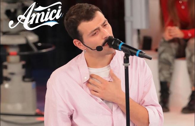 Leonardo La Macchia ad Amici 2020: chi è, Instagram, ha partecipato a Sanremo 2017 nelle Nuove Proposte