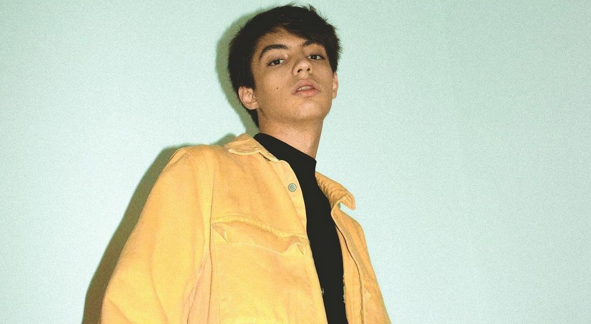 Matteo Romano: Concedimi è il singolo d’esordio diventato virale su TikTok (Testo e Audio)