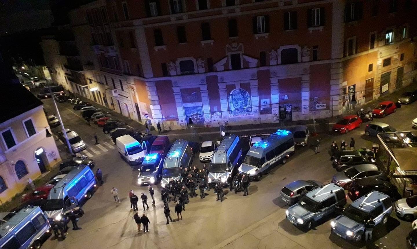 Roma: sgomberi a Cinema Palazzo e nella sede di Forza Nuova