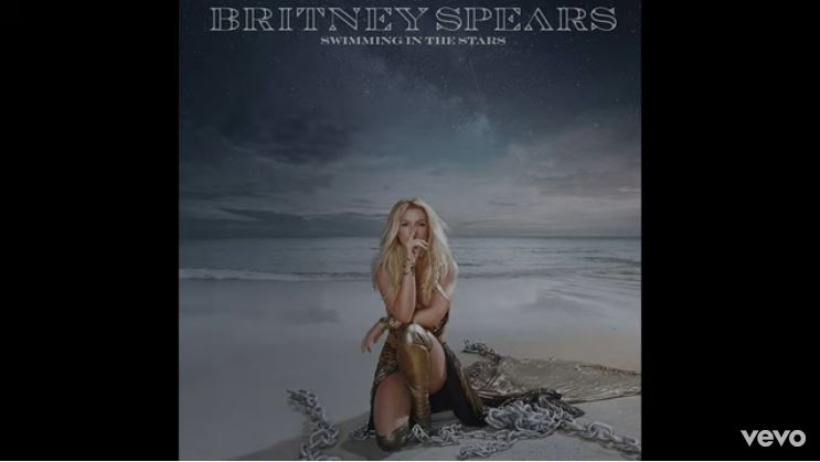 Britney Spears, Swimming in the stars: anteprima di una nuova canzone (audio)