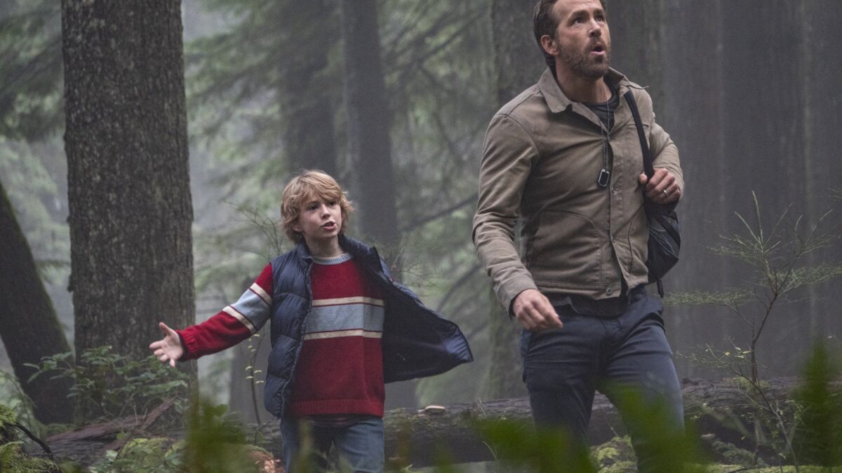 The Adam Project: prime immagini ufficiali del film Netflix con Ryan Reynolds