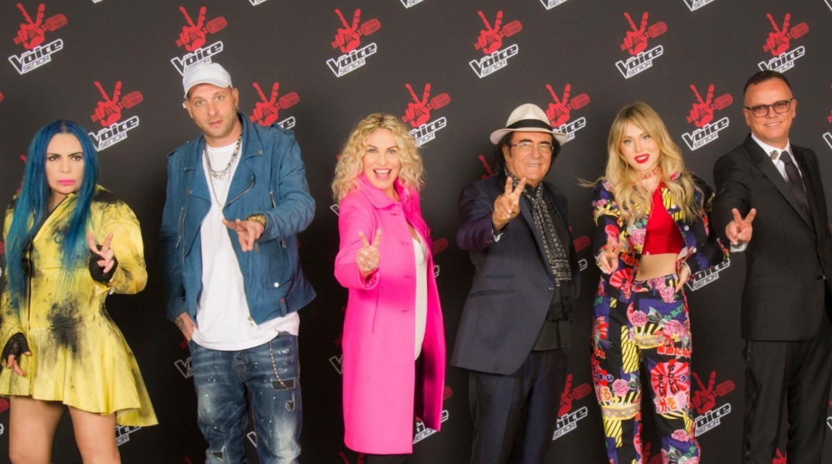 The voice senior resta al venerdì, la sfida con il Grande fratello vip 5