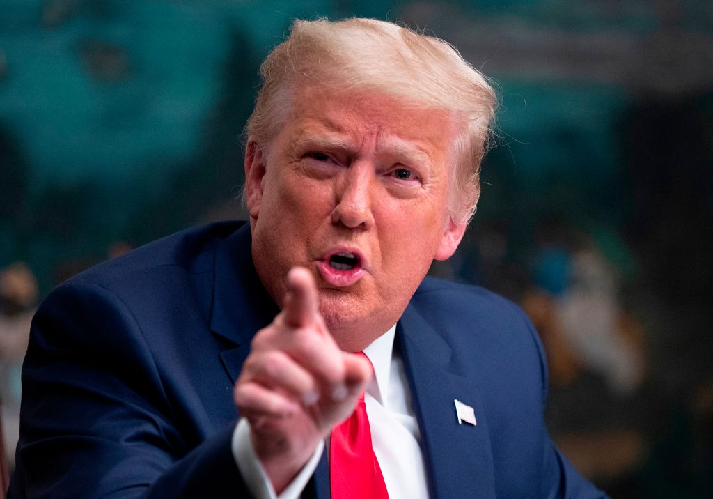 Trump annuncia la ricandidatura alla Casa bianca: “Ci vediamo tra 4 anni. Inchiesta sulla grazia fake news”
