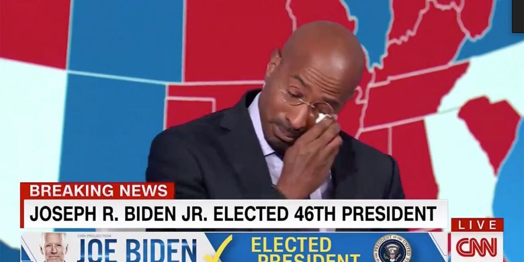 Biden Presidente, il commentatore CNN in lacrime: “Oggi è una bella giornata per tanti che hanno sofferto”