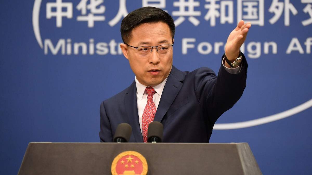 COVID-19, la Cina collabora con l’OMS sull’origine del virus (e punta il dito anche contro l’Italia)