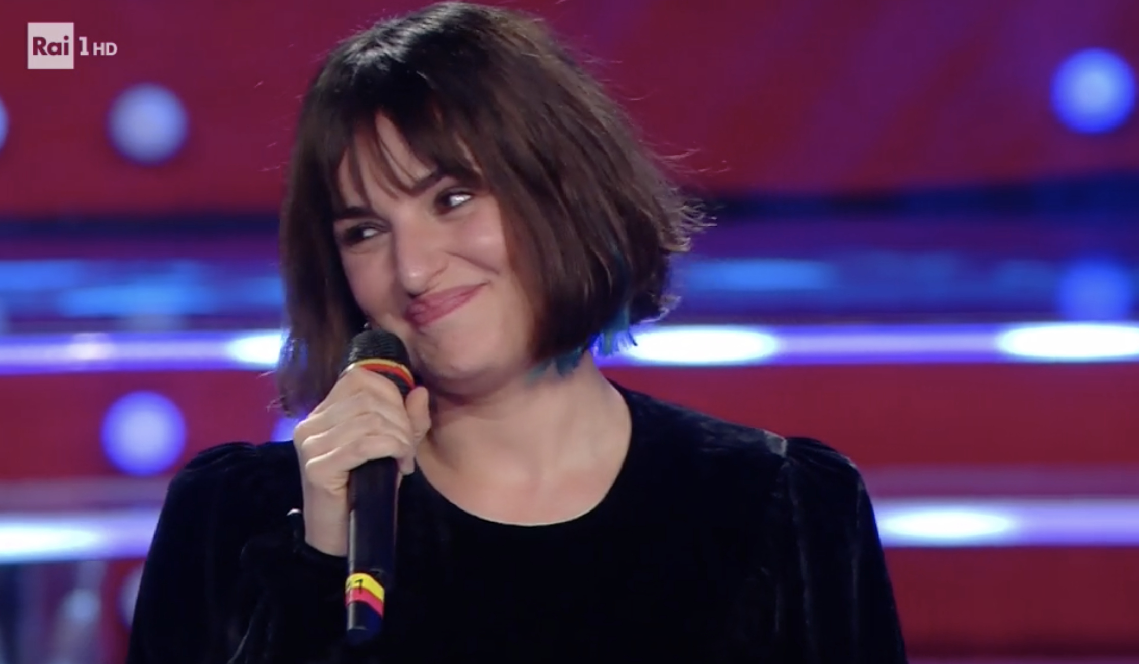 Arisa a Sanremo 2021 con Potevi fare di più