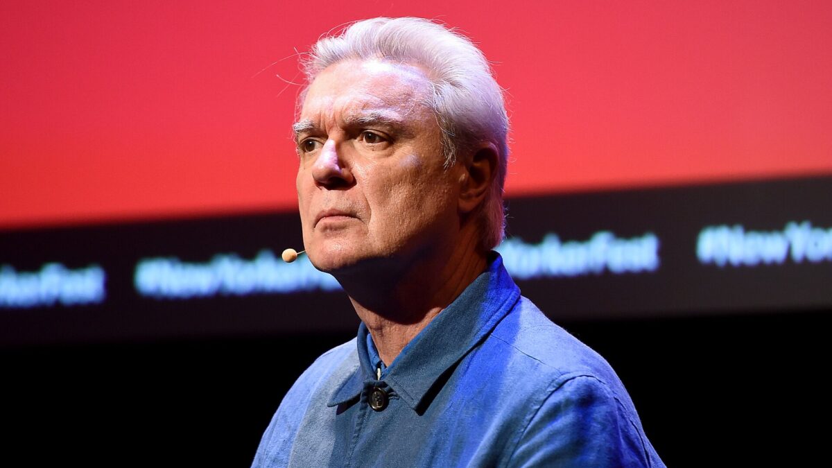 Reunion dei Talking Heads? David Byrne non è interessato e smonta ogni speranza dei fan