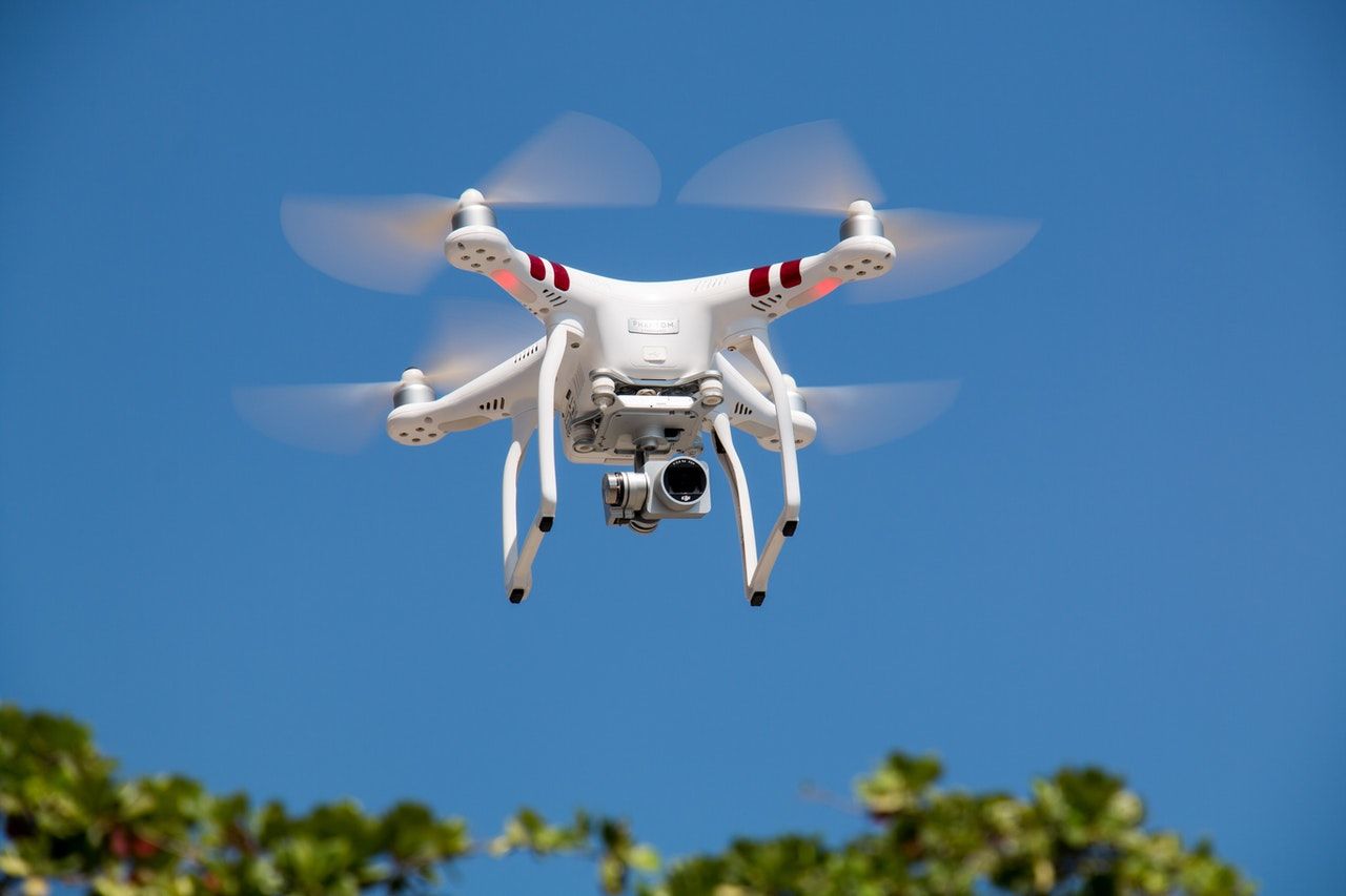 Natale col drone: sarà caccia agli italiani “festaioli”