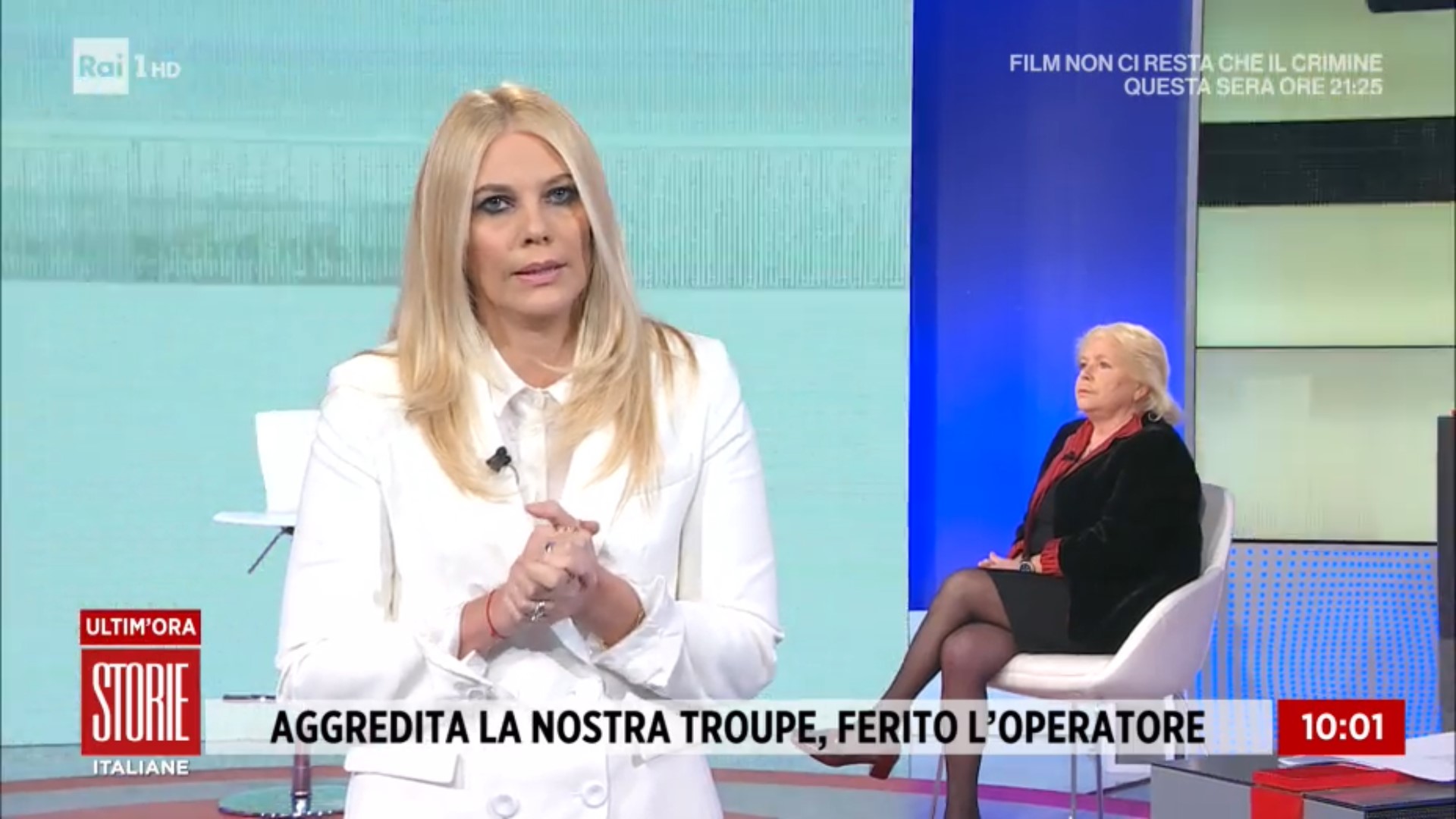 Storie Italiane: il racconto di Eleonora Daniele dell’aggressione subita ieri dalla sua troupe