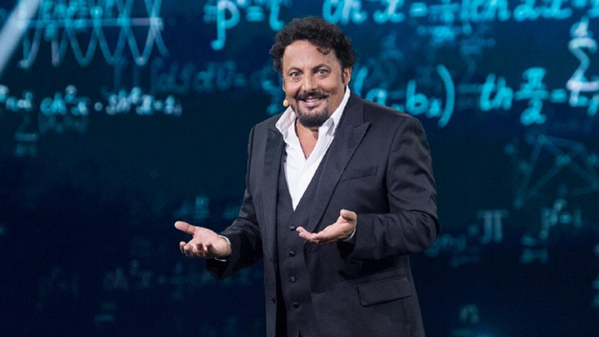 Enricomincio da me, Enrico Brignano torna a far ridere su Rai 2