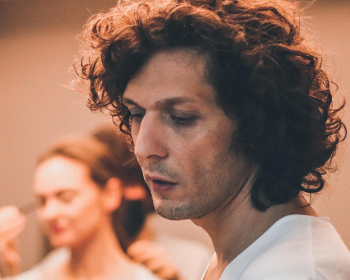 Ermal Meta a Sanremo 2021 con Un milione di cosa da dirti