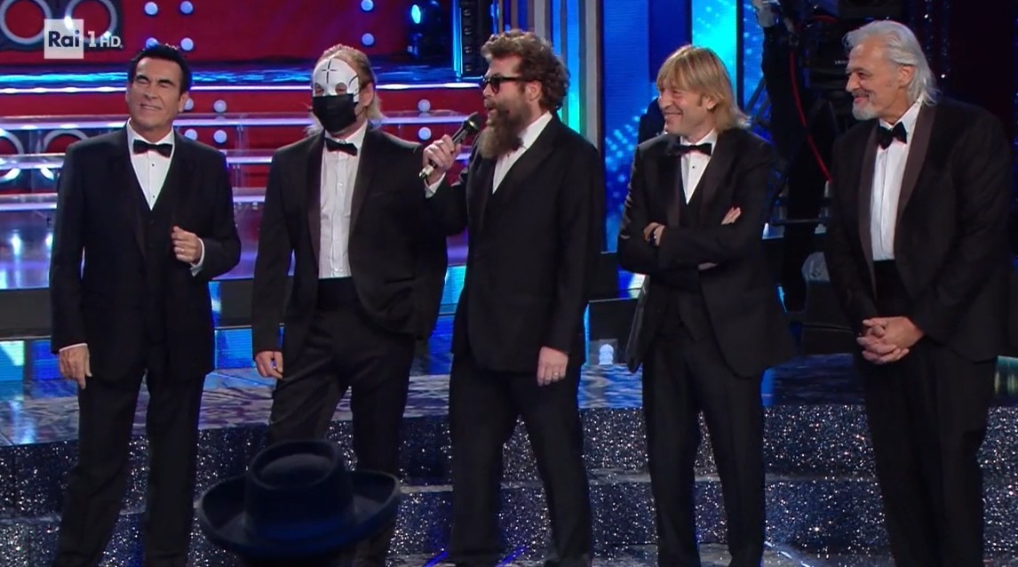 Sanremo 2021, Moreno il Biondo degli Extraliscio è risultato positivo al tampone rapido