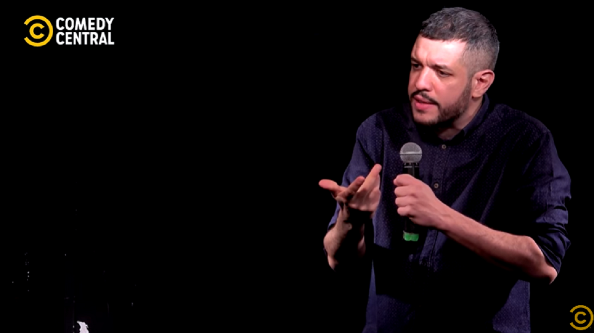 The Roast of Italy, Francesco De Carlo: “Racconteremo in maniera divertente gli Italiani. Da noi c’è la rinuncia della complessità”