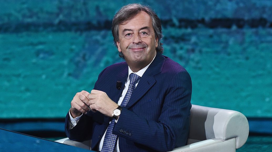 Burioni: “Via subito il governo se non garantisce vaccinazione tempestiva”