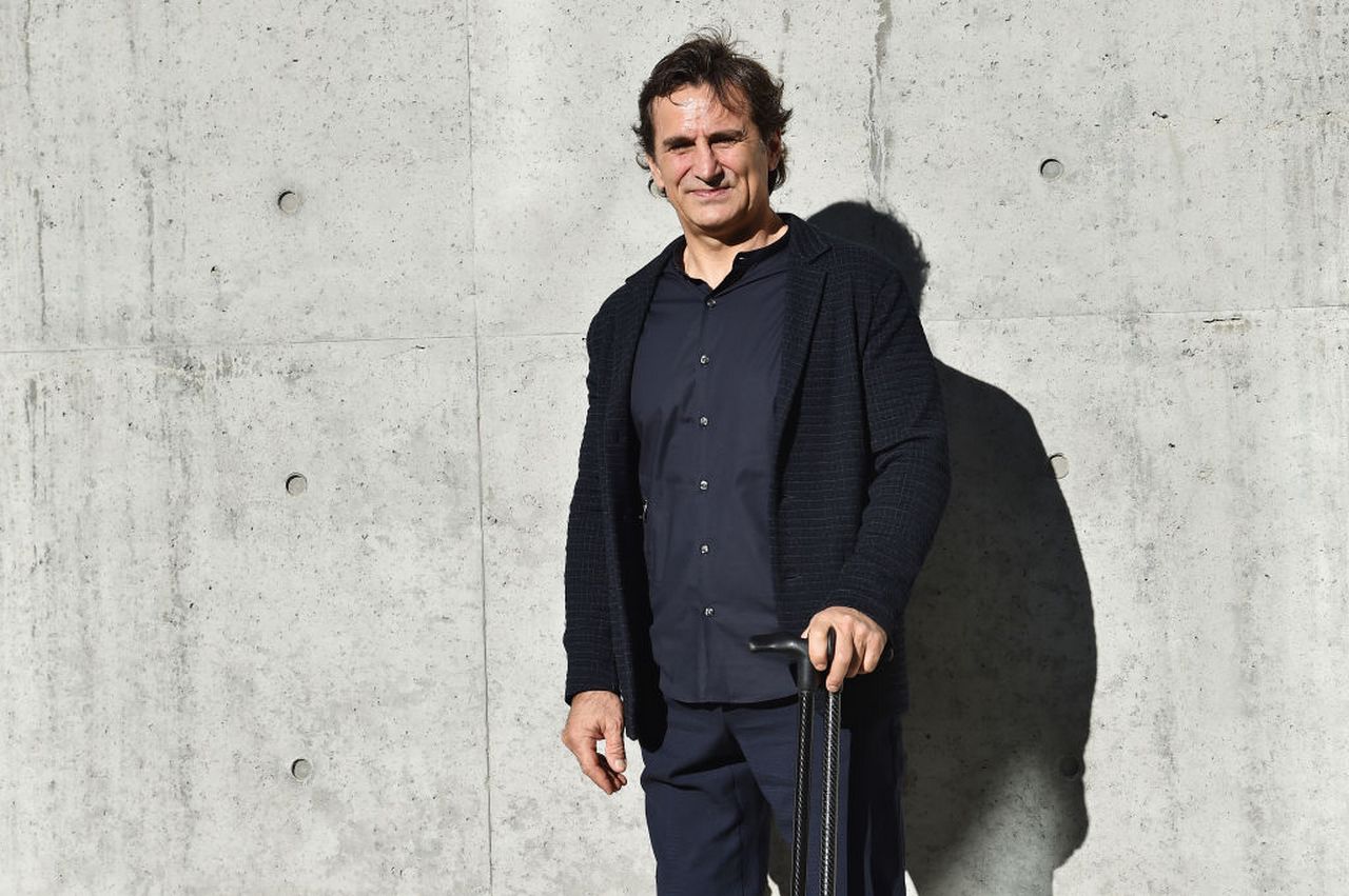 Zanardi, segnali di ripresa: pollice su alla moglie