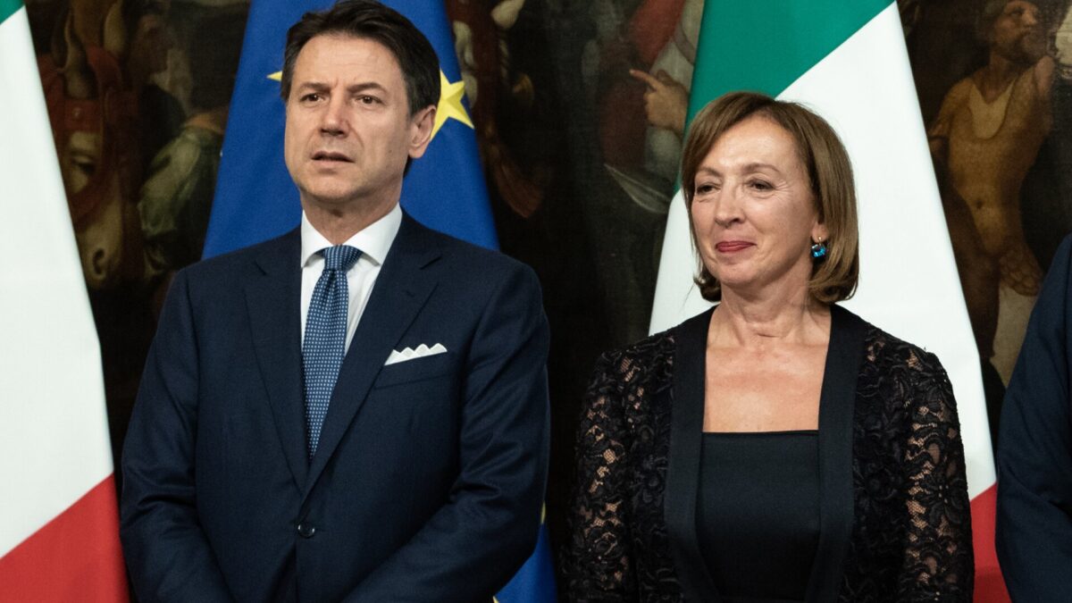 Zampa: “Dal 20 no spostamento tra Regioni, sì per chi raggiunge un genitore solo”