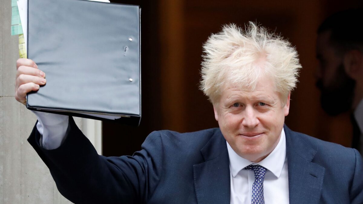È Brexit: Uk fuori dall’Ue dopo 47 anni. Ma la Scozia non ci sta: “Torneremo presto, Europa”