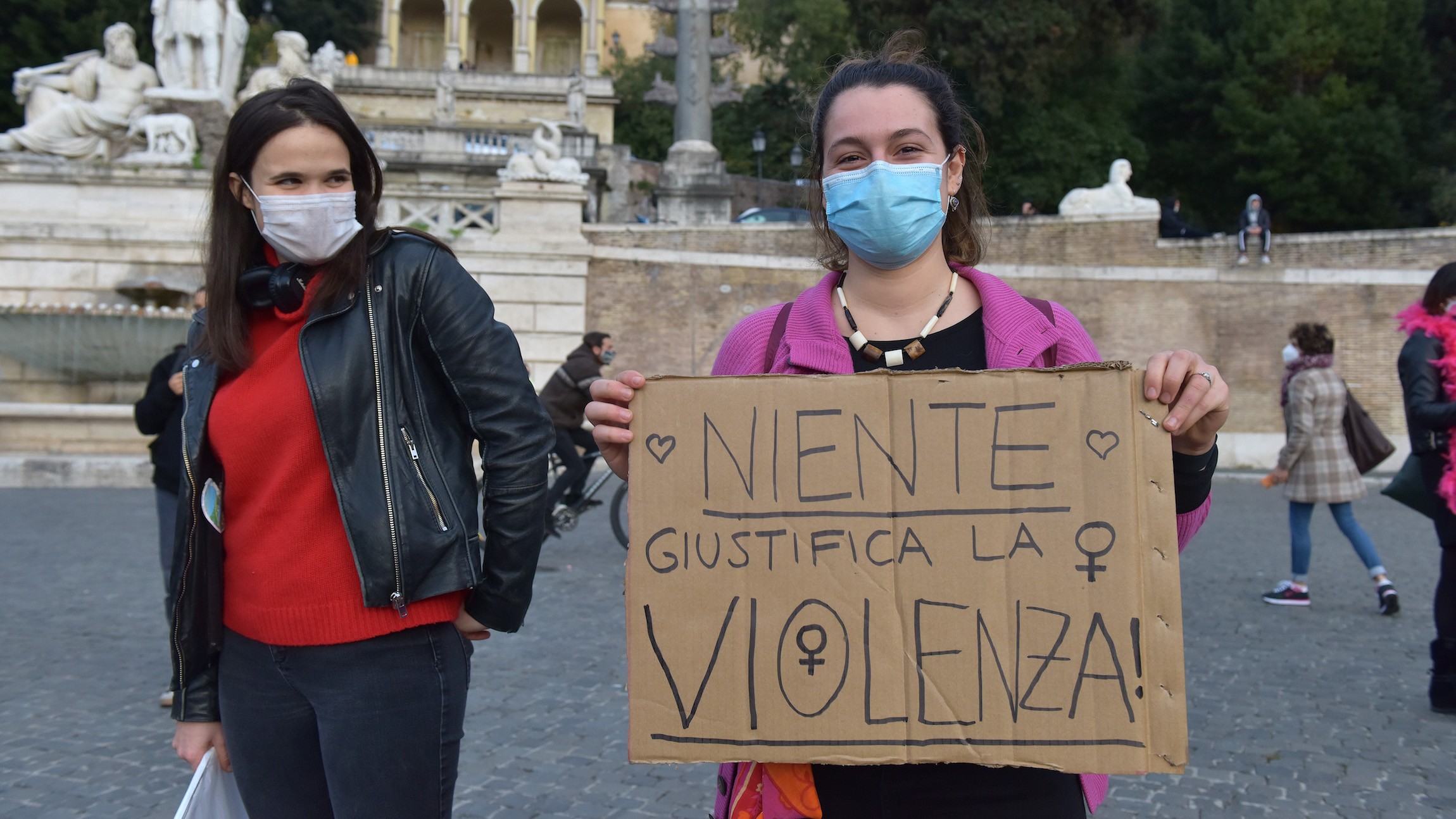 Brescia, compie un femminicidio, ma viene assolto per “delirio di gelosia”