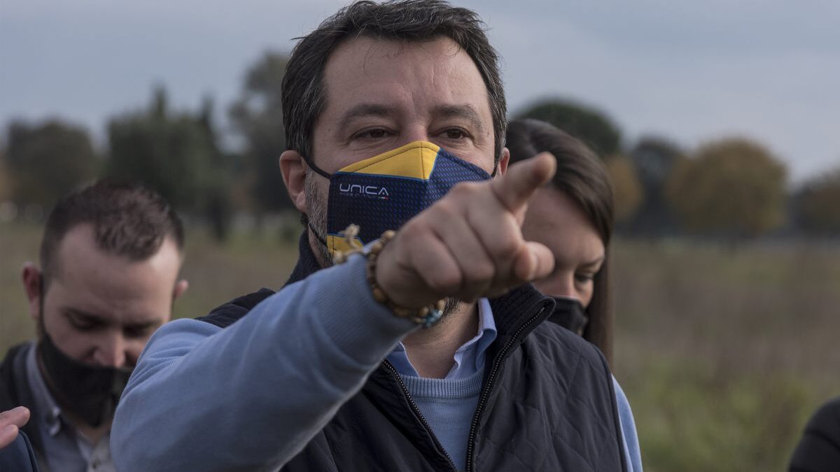 Lamorgese positiva, Salvini: “Se ha violato le regole deve dimettersi”
