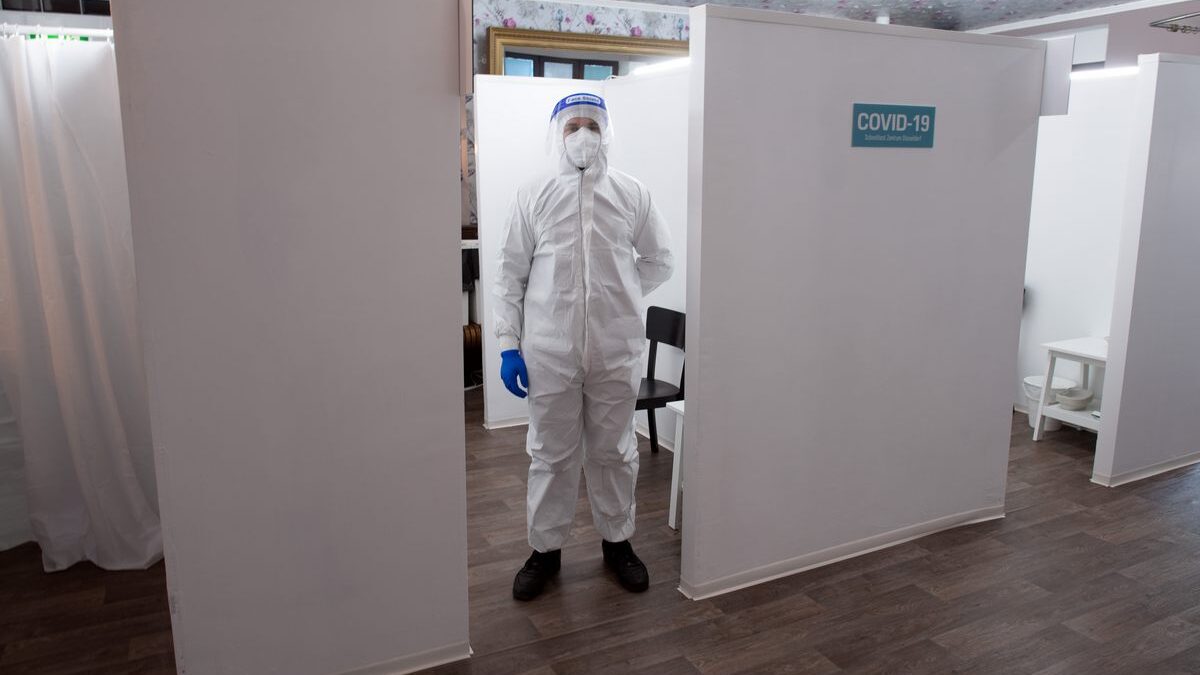 Bollettino Coronavirus 8 dicembre: 14.842 nuovi positivi e 634 vittime in Italia