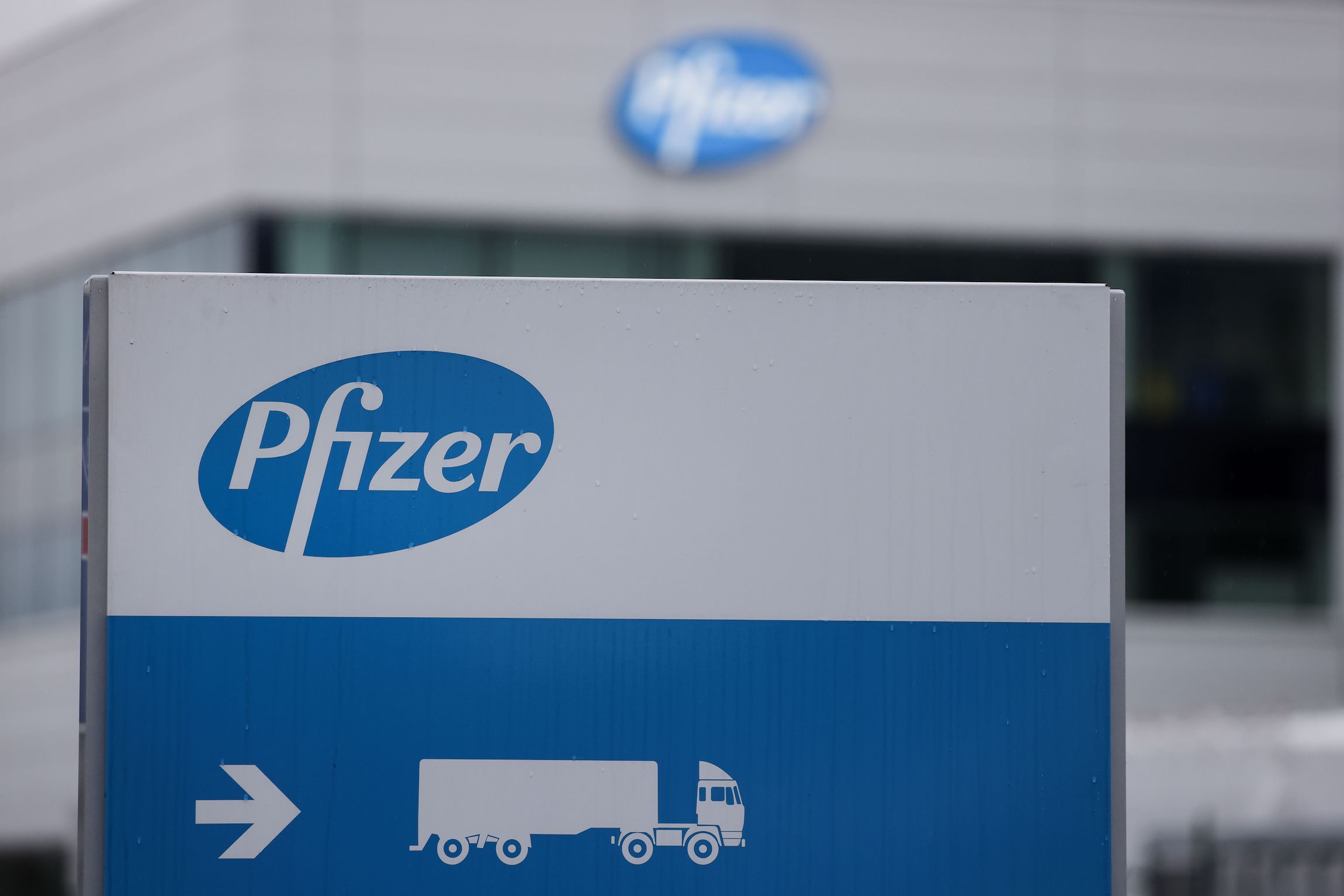 Il vaccino Pfizer-BioNTech in viaggio per l’Europa