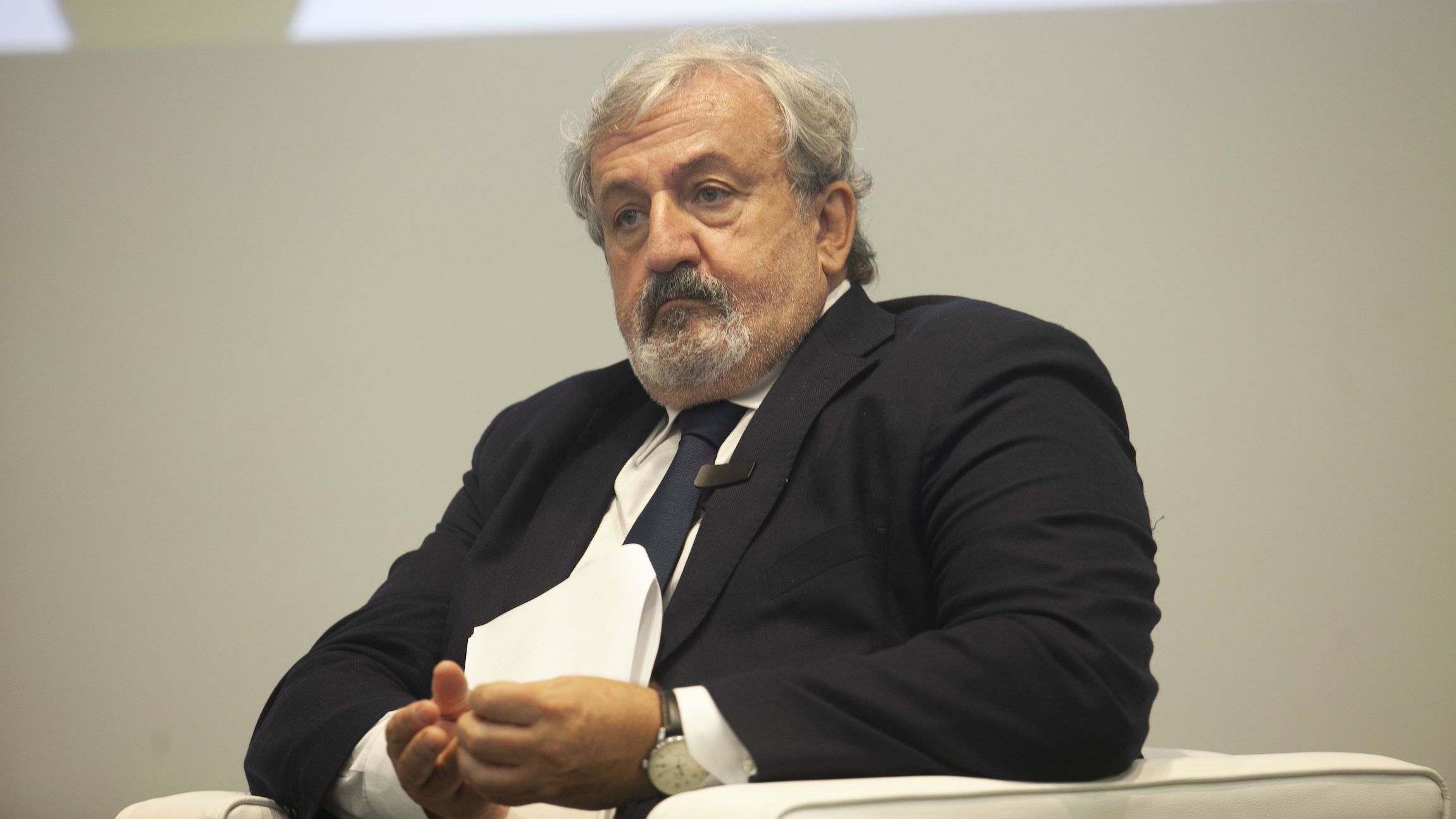 Regioni, Speranza: “Ok a restrizioni in Puglia”. Molise è “zona gialla plus”