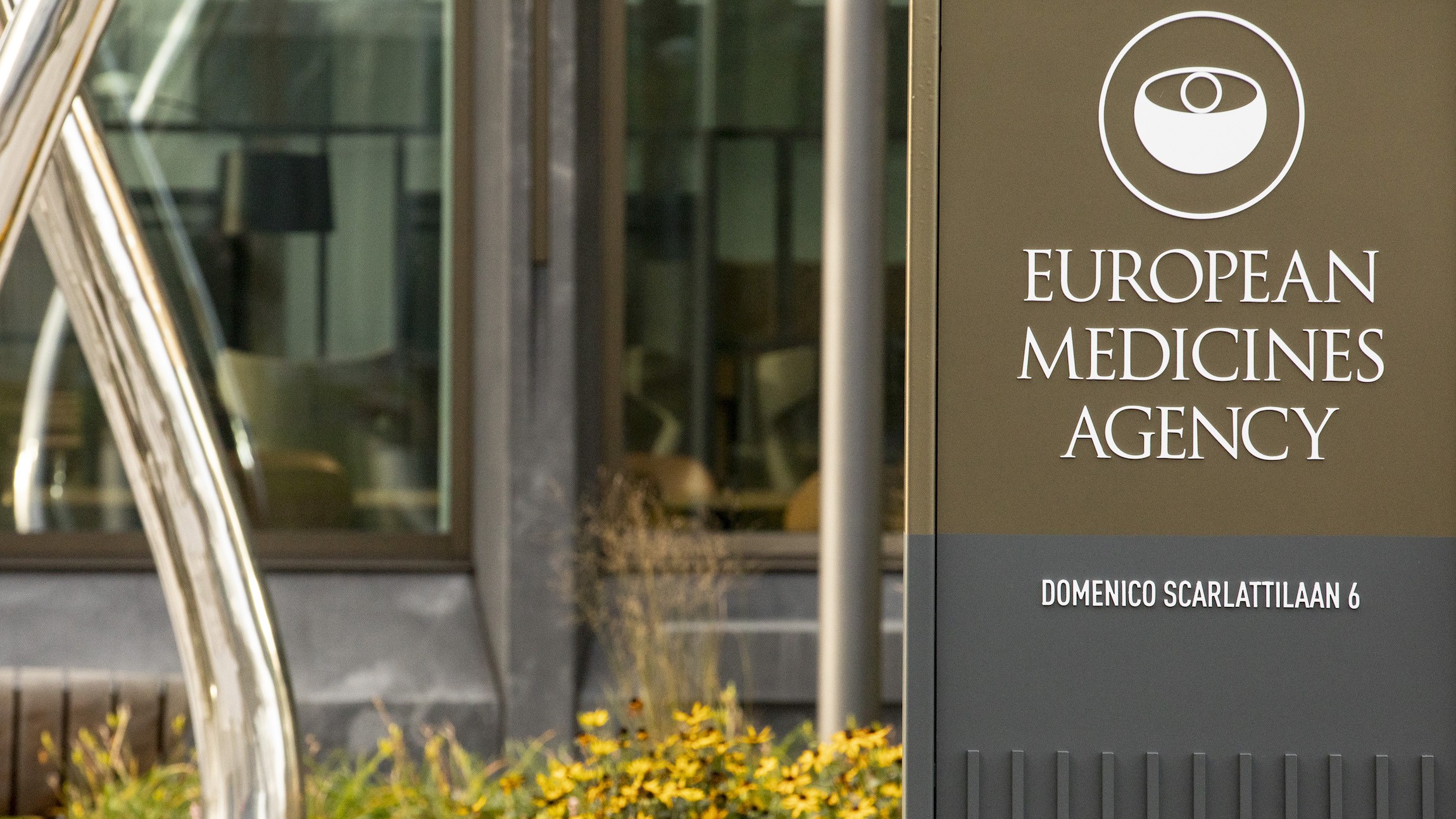 È davvero tutto pronto per la vaccinazione anti-COVID in Italia?
