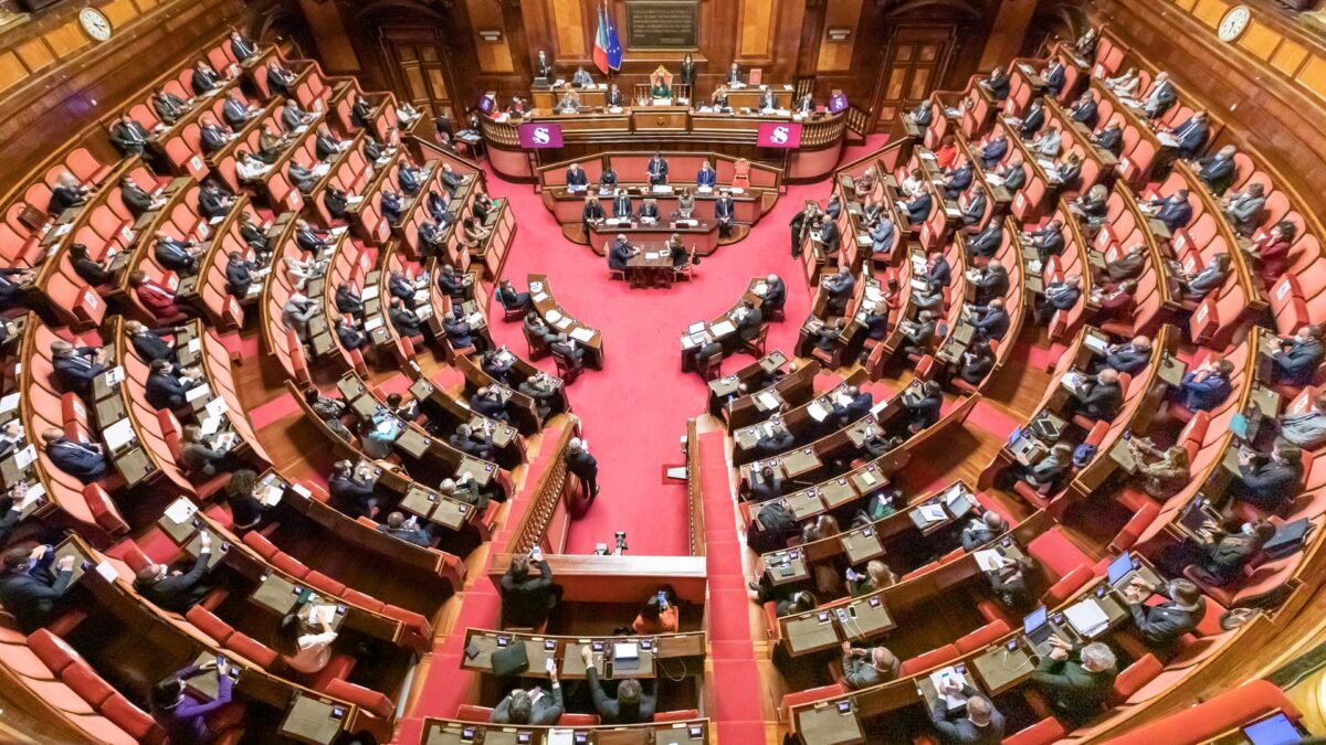 Consiglio UE, il Senato approva la risoluzione sulla riforma del MES