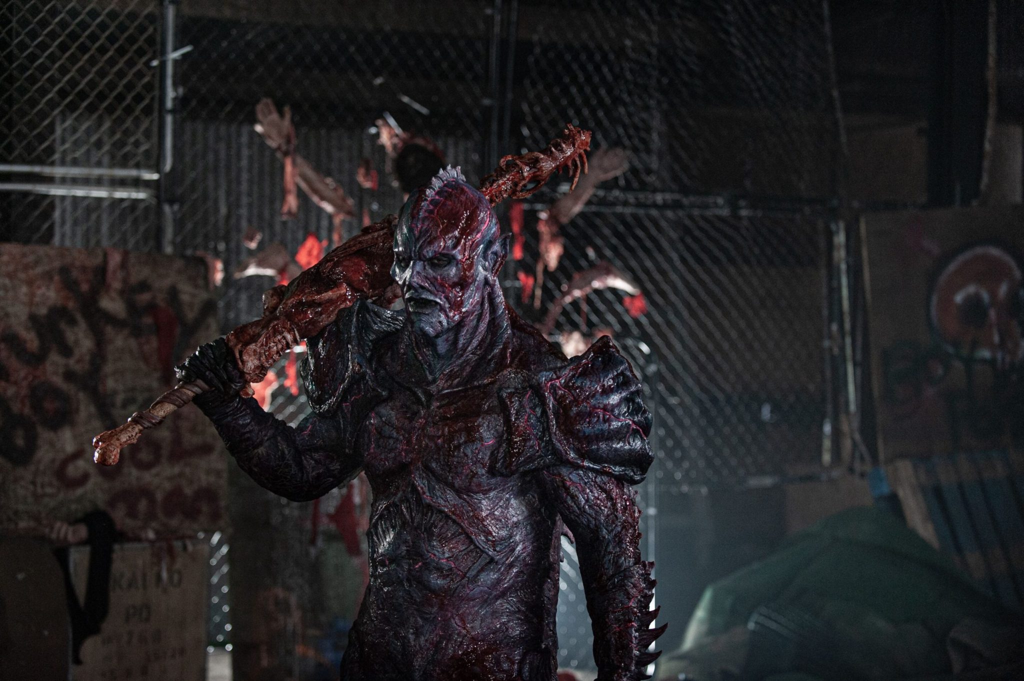 PG: Psycho Goreman – nuovo trailer della commedia horror di Steven Kostanski