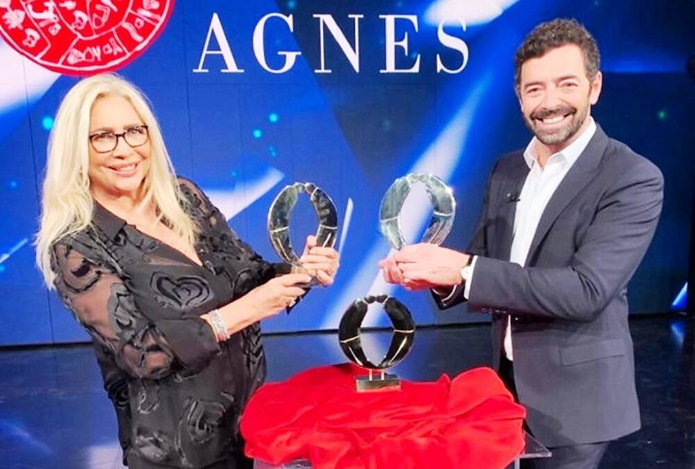 Premio Agnes 2020: Mara Venier e Alberto Matano stasera su Rai1