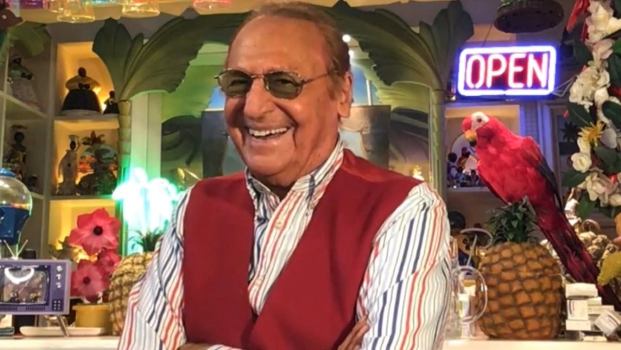 Renzo Arbore: “Per il momento lo show dedicato a Carosone è rinviato. Vorrei fargli un omaggio con il pubblico…”