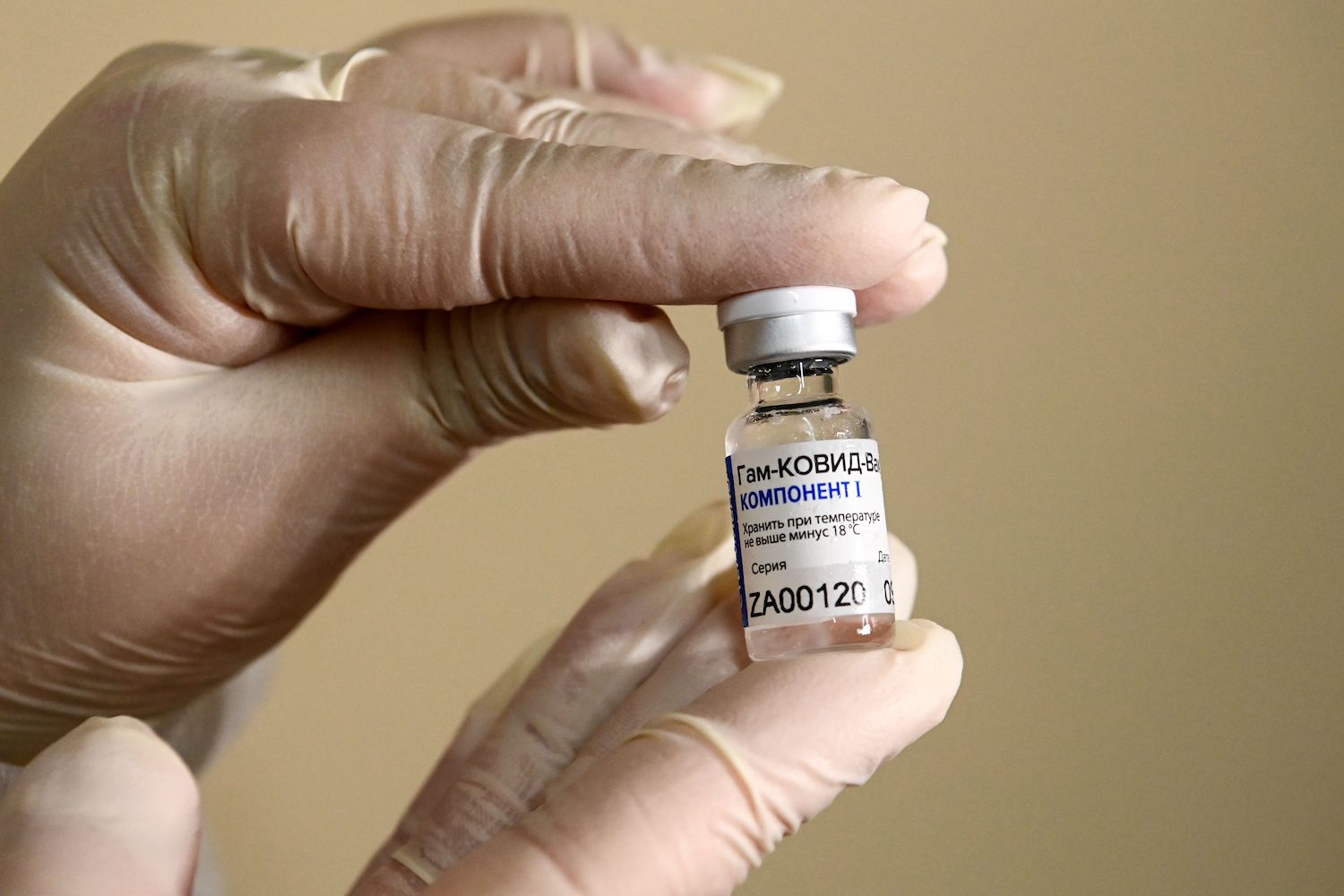Allo Spallanzani test su Sputnik e su altri vaccini dopo prima dose
