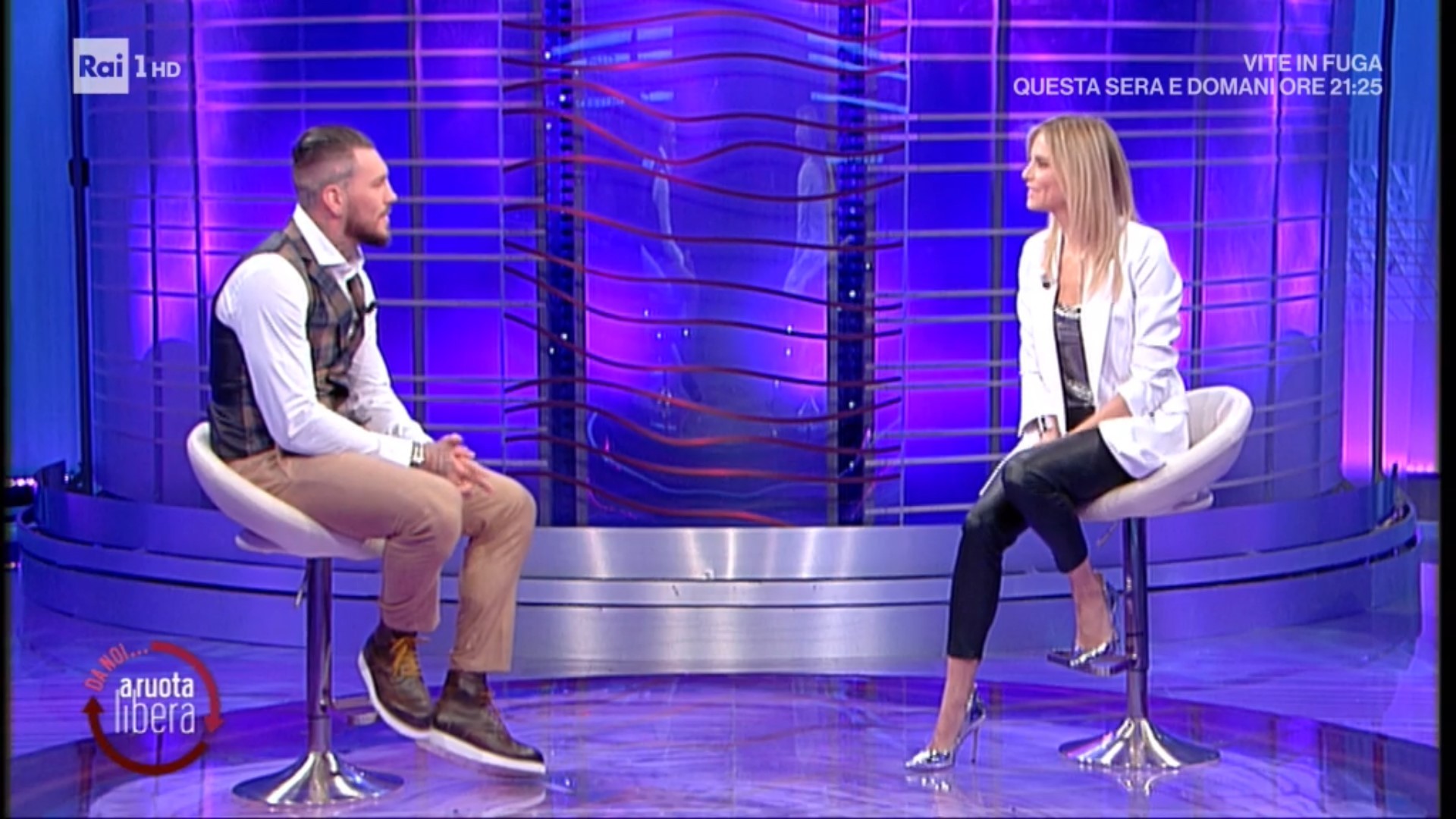 Scardina-da-noi-a-ruota-libera-ballando-con-le-stelle