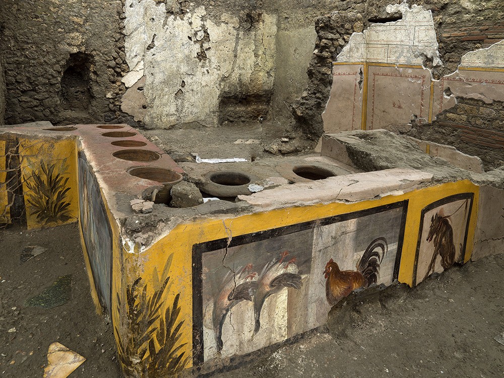 Pompei ultima scoperta il Termopolio: una studiata operazione di marketing cultural-televisivo