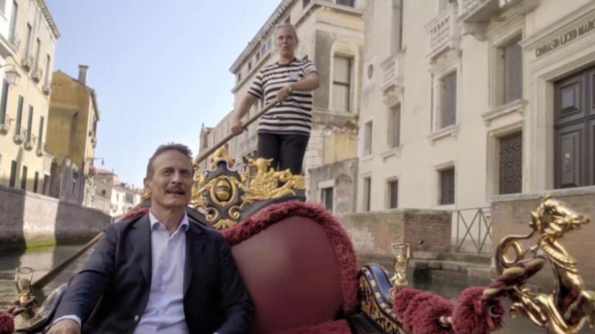 Viaggio nella Grande Bellezza, Cesare Bocci guida il pubblico di Canale 5 tra le ‘meraviglie’ della Natività