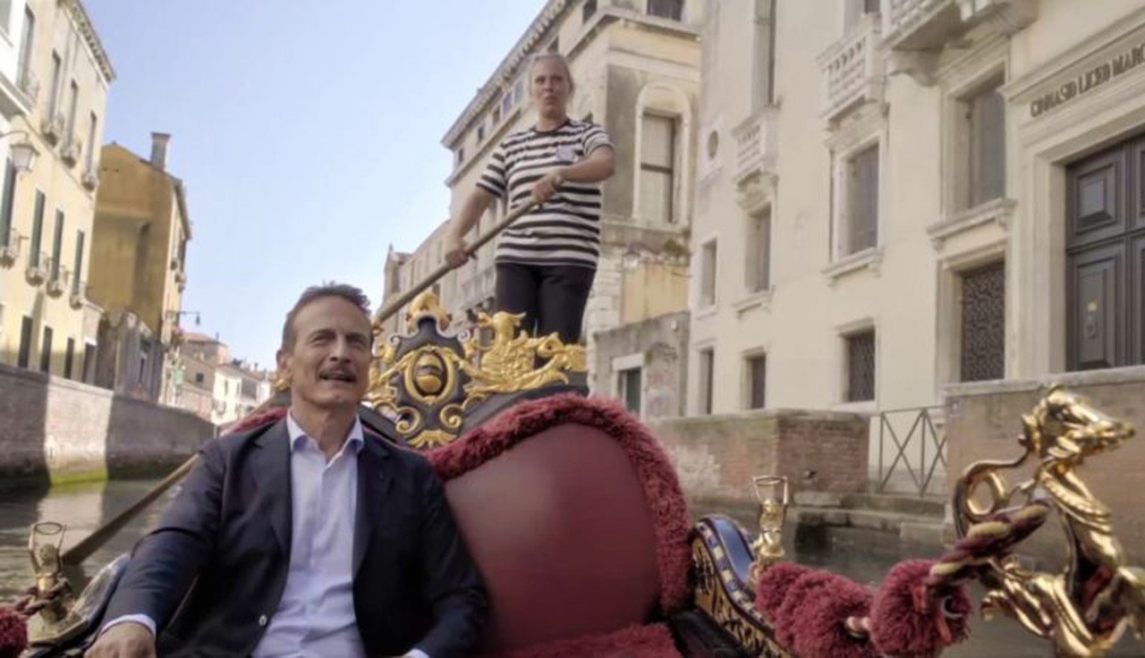 Viaggio nella Grande Bellezza, Cesare Bocci guida il pubblico di Canale 5 tra le ‘meraviglie’ della Natività