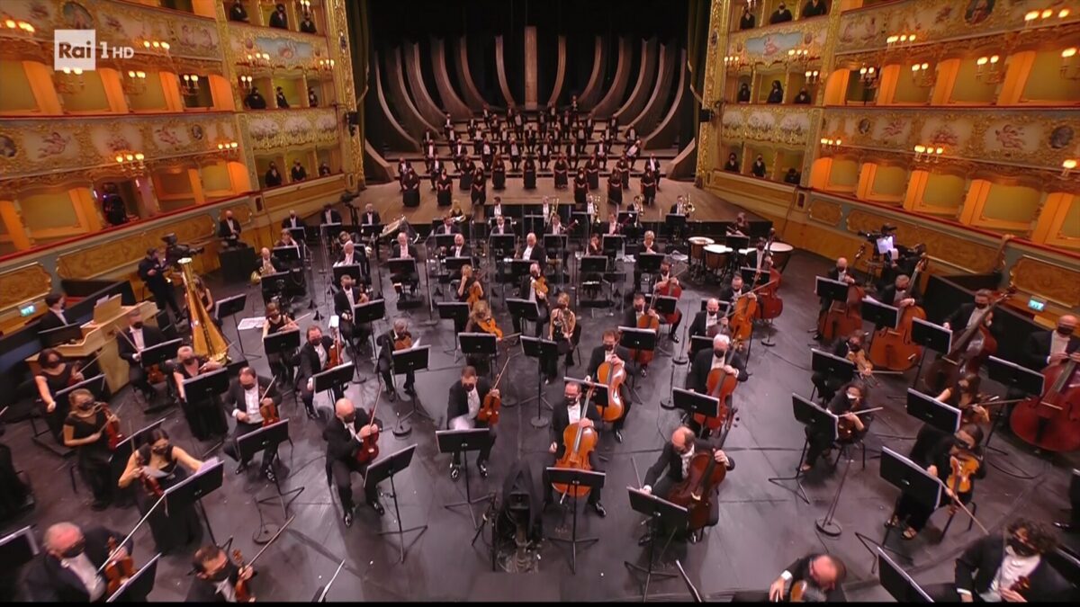 Concerti di Capodanno in tv: l’arte della Fenice, il pragmatismo di Vienna