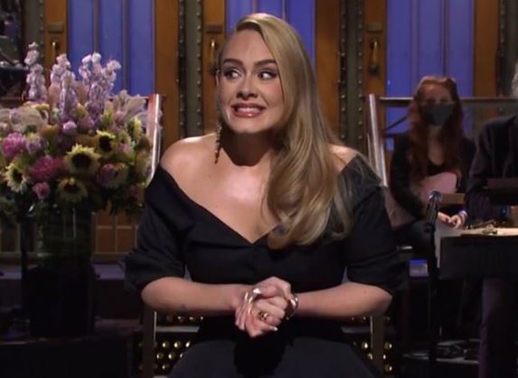 Adele e ABBA, i due nuovi album usciranno il 5 novembre 2021? Scontro in classifica?
