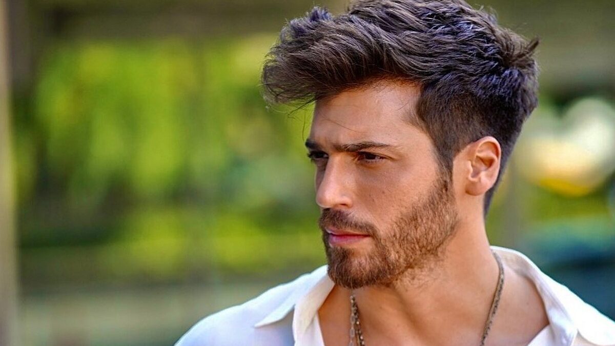 Can Yaman a Sanremo 2021: l’attore turco sarà uno degli ospiti